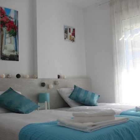 Апартаменты Palacio Del Mar, Beach, Sea View, Pool Торевьиа Экстерьер фото