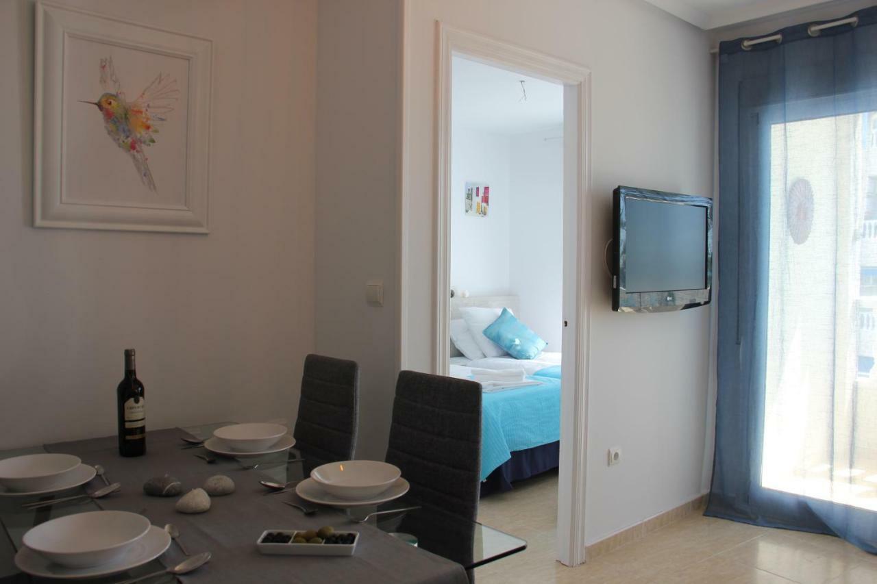 Апартаменты Palacio Del Mar, Beach, Sea View, Pool Торевьиа Экстерьер фото
